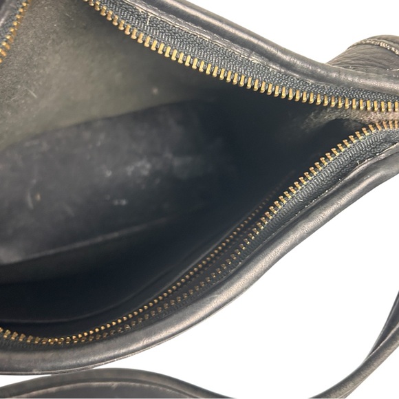 Vintage Coach Genuine Leather Legacy Zip Bag - Picture 8 of 9